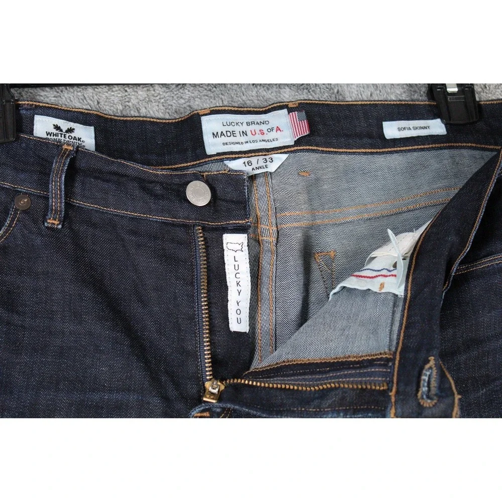 NWOT Lucky Brand Jeans Shorts 16/33 Women Blue Distressed Made In‎ USA Summer